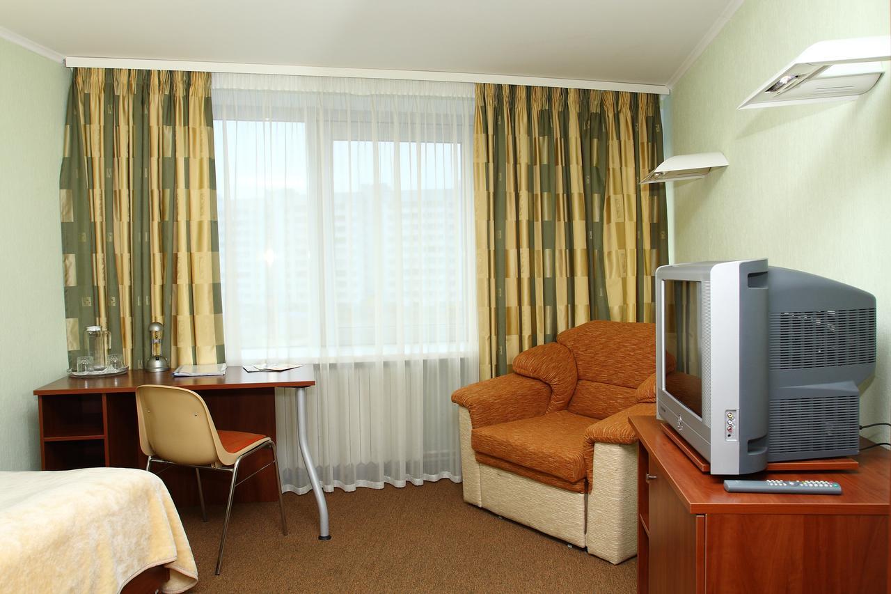 Slavinasport Hotel Zhlobin Exteriér fotografie